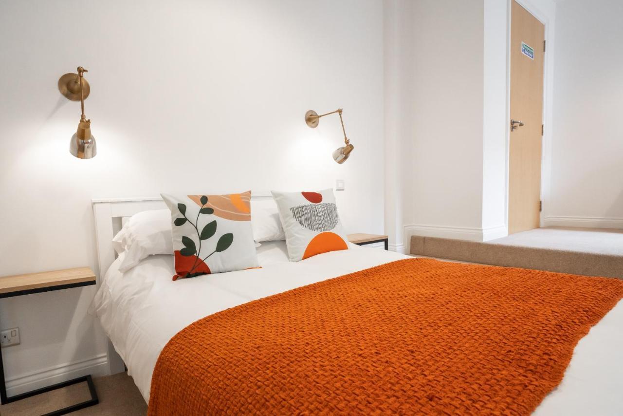 The Amazing Triplex - City Centre - Free Parking Sheffield Exterior foto